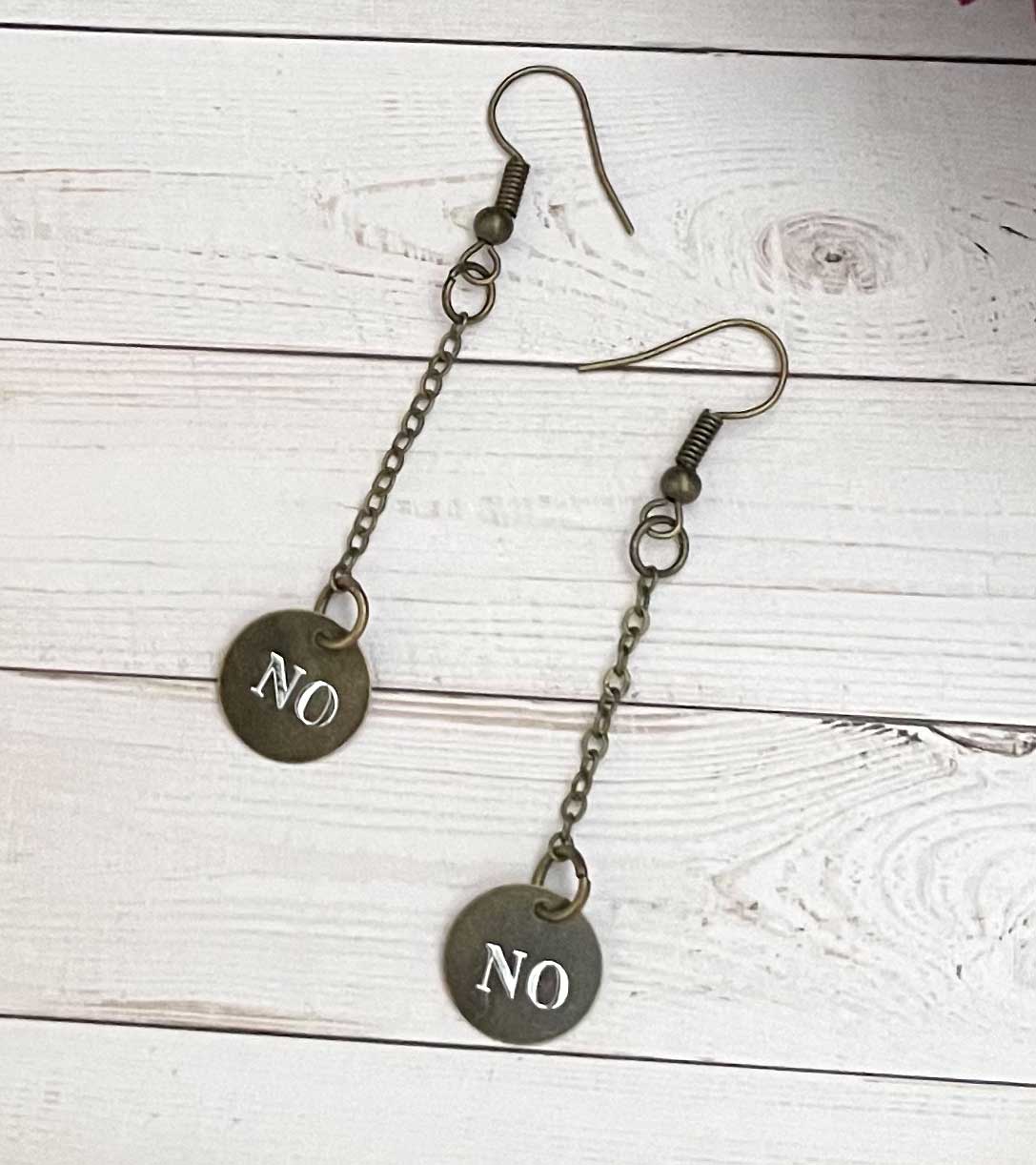 Drop bronze earrings with ππ» or No